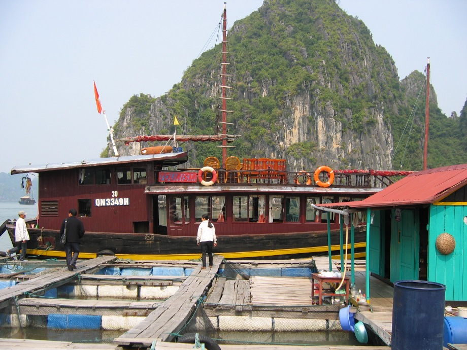 Ha Long_08.jpg