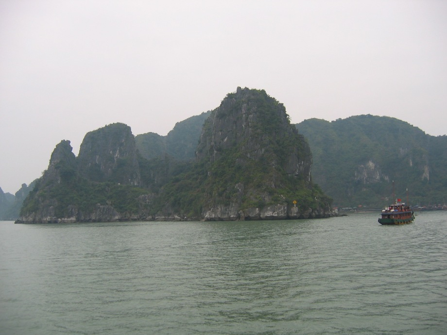 Ha Long_01.jpg